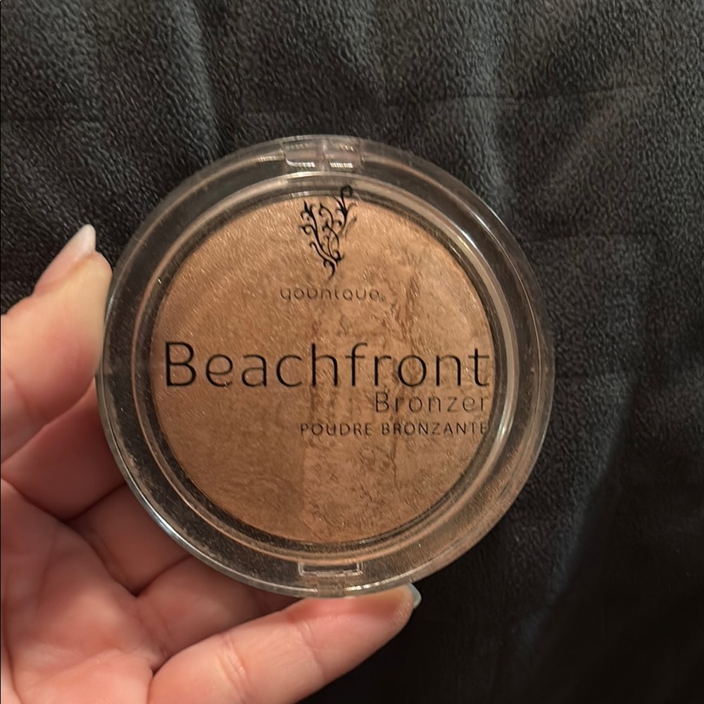 Younique Beachfront Bronzer